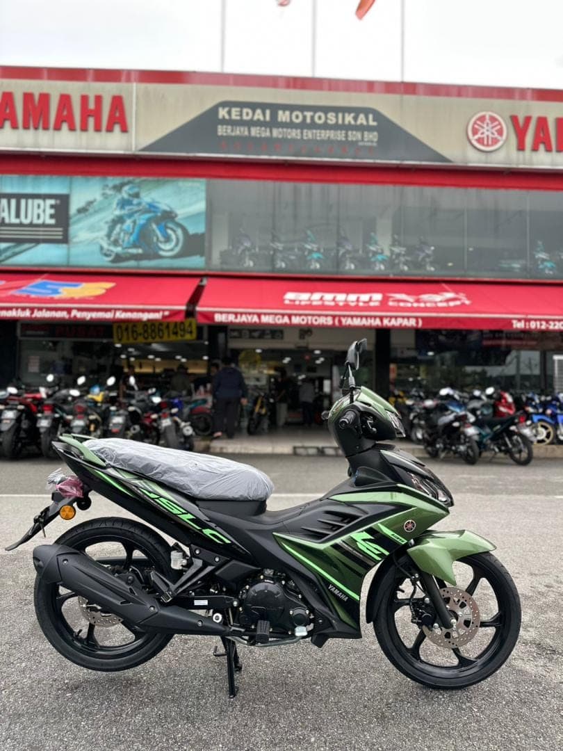 Yamaha 135LC thumbnail 2