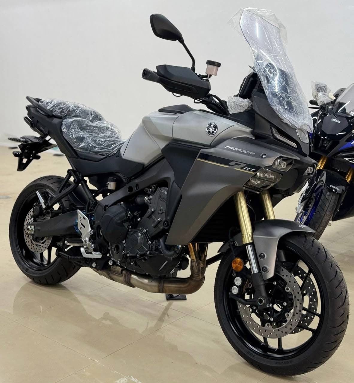 Yamaha TRACER 9 GT thumbnail 2
