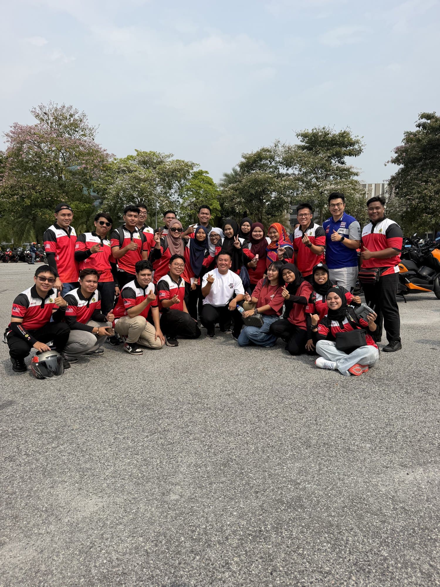 The BMM team together at a ride event